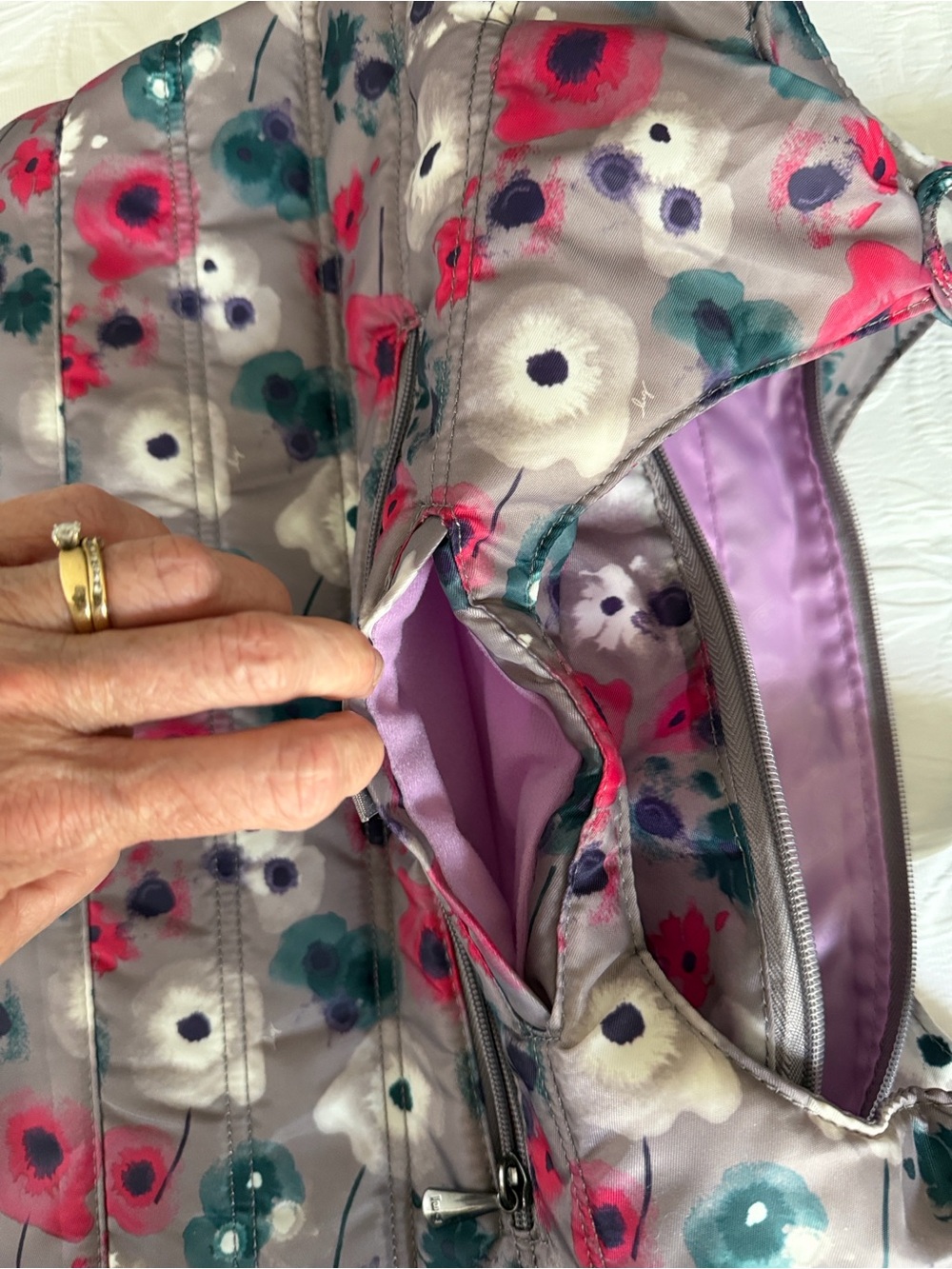 NWT Lug Gondola Tote Bag in Water Color Pearl - Picture 6 of 10